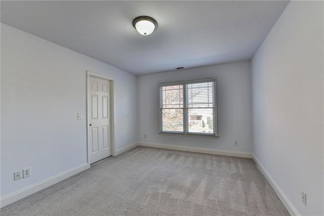 2104 Nelms Pointe Landing, Lawrenceville, GA 30043