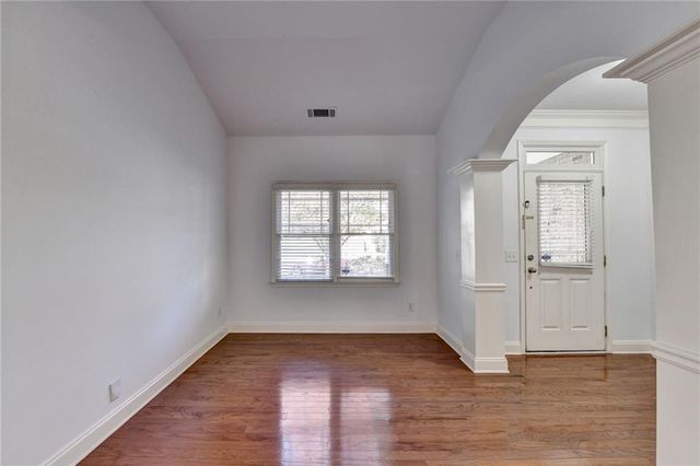 2104 Nelms Pointe Landing, Lawrenceville, GA 30043