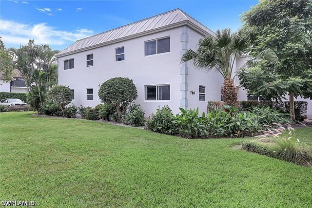 780 10th AVE S 2, Naples, FL 34102