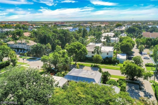 780 10th AVE S 2, Naples, FL 34102