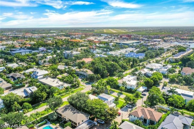 780 10th AVE S 2, Naples, FL 34102