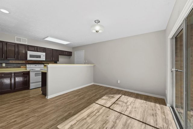 16723 Quiet Trail Drive, Humble, TX 77396