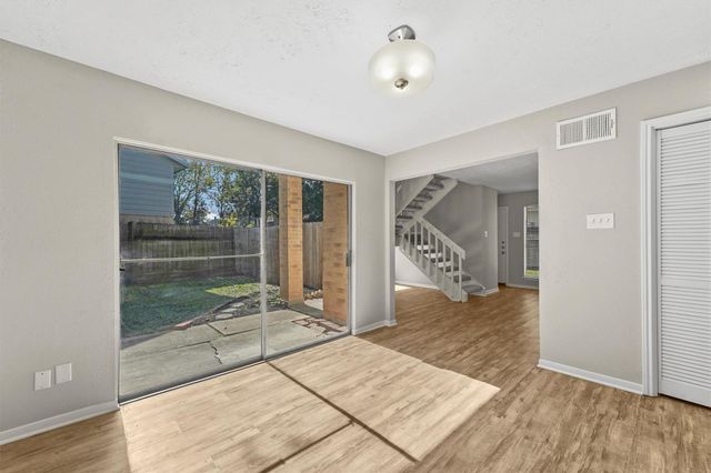 16723 Quiet Trail Drive, Humble, TX 77396