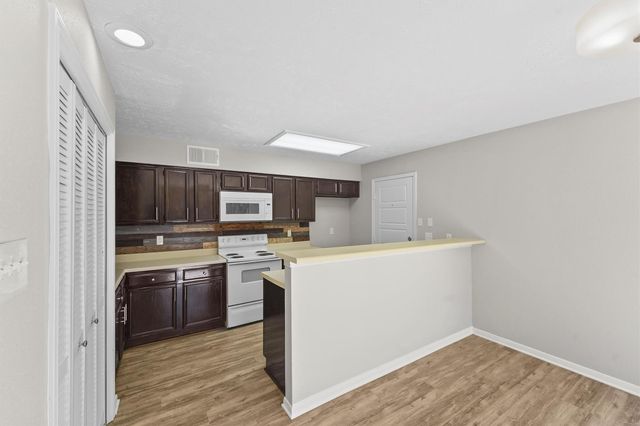 16723 Quiet Trail Drive, Humble, TX 77396