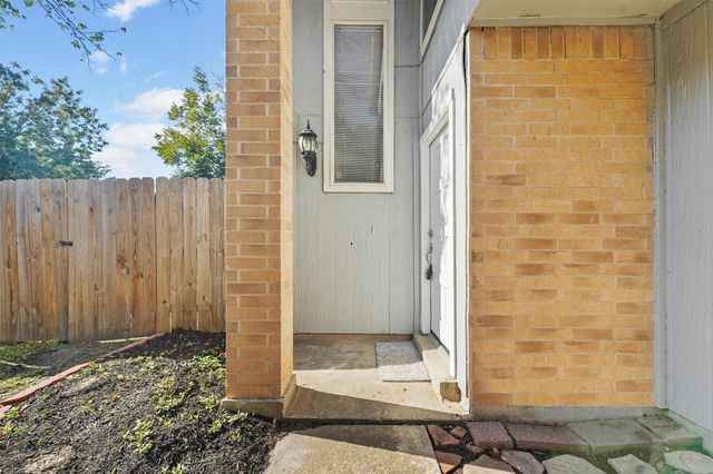 16723 Quiet Trail Drive, Humble, TX 77396