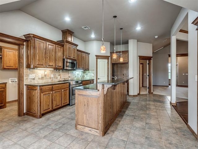 14417 W Cooksey Road, Crescent, OK 73028