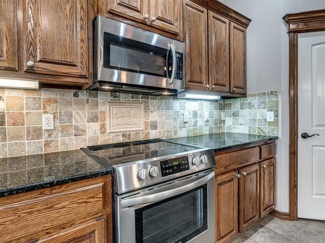 14417 W Cooksey Road, Crescent, OK 73028