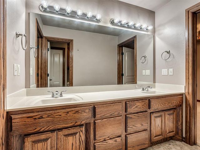 14417 W Cooksey Road, Crescent, OK 73028