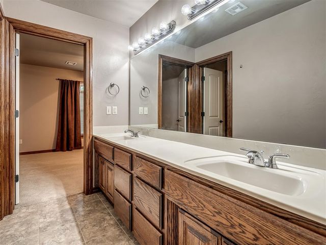 14417 W Cooksey Road, Crescent, OK 73028