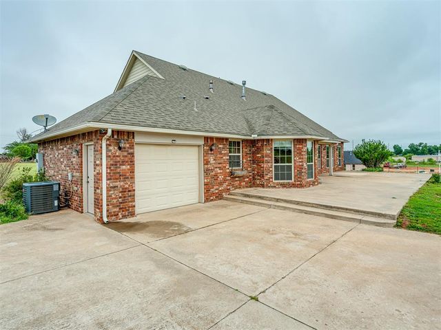 14417 W Cooksey Road, Crescent, OK 73028