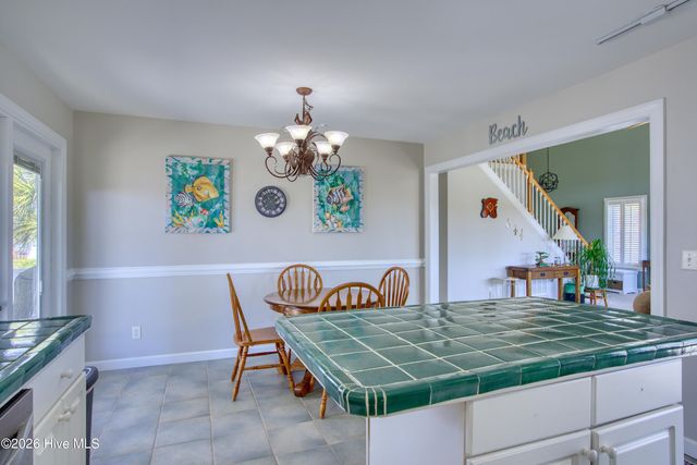 1 Cape Lane, Sneads Ferry, NC 28460