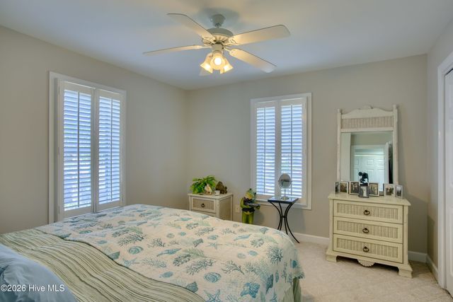 1 Cape Lane, Sneads Ferry, NC 28460