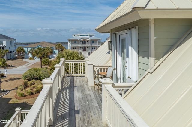 1 Cape Lane, Sneads Ferry, NC 28460