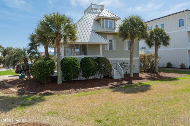 1 Cape Lane, Sneads Ferry, NC 28460