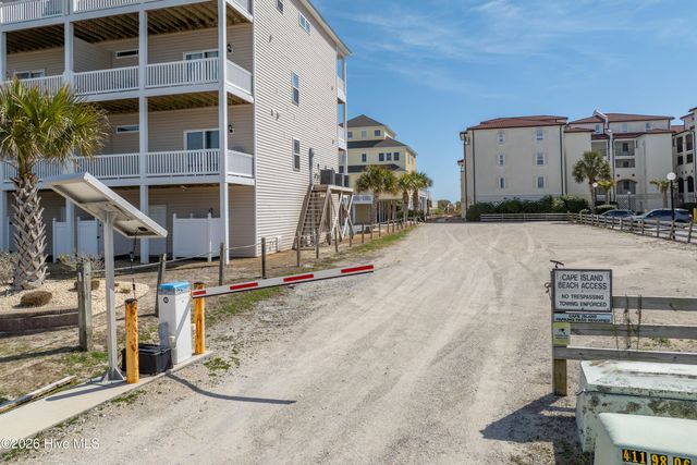 1 Cape Lane, Sneads Ferry, NC 28460