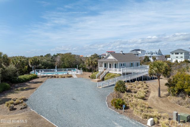 1 Cape Lane, Sneads Ferry, NC 28460