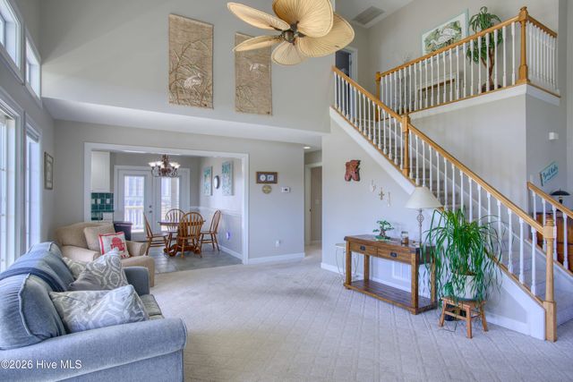 1 Cape Lane, Sneads Ferry, NC 28460