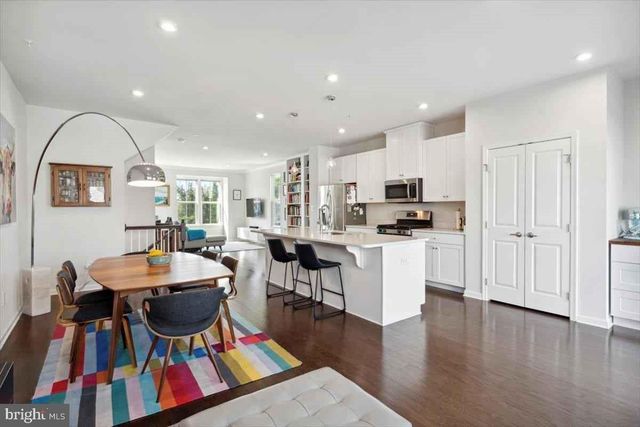 501 QUARRY POINT RD, Malvern, PA 19355