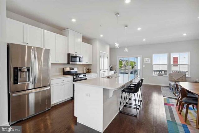 501 QUARRY POINT RD, Malvern, PA 19355