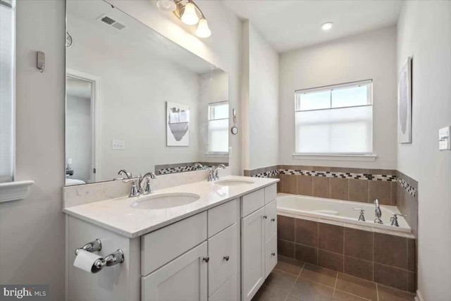 501 QUARRY POINT RD, Malvern, PA 19355