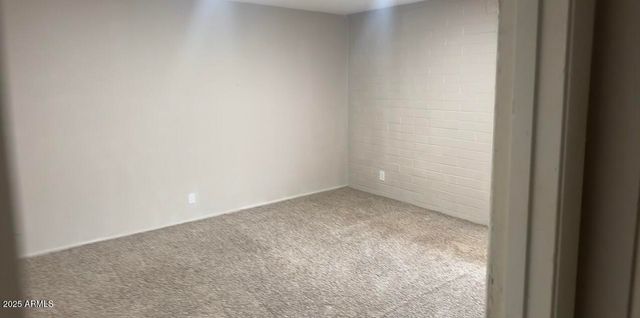 2034 W CACTUS Road C, Phoenix, AZ 85029