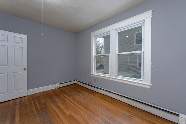 146 Charles Street, Waterbury, CT 06708