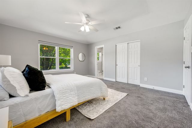 3011 Tanglewood Drive, Commerce, TX 75428