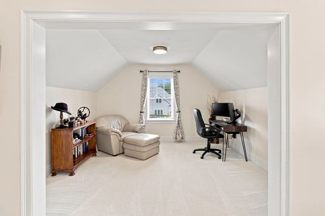 11 Lullaby Lane, Easton, MA 02356