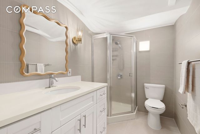 309 E 108th St Apt 2D, New York City, NY 10029