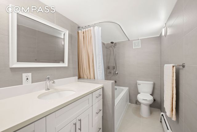 309 E 108th St Apt 2D, New York City, NY 10029