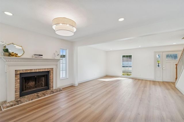 15903 MYSTIC WAY, Tampa, FL 33624