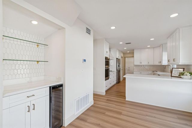 15903 MYSTIC WAY, Tampa, FL 33624