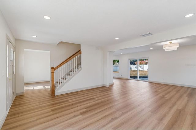 15903 MYSTIC WAY, Tampa, FL 33624