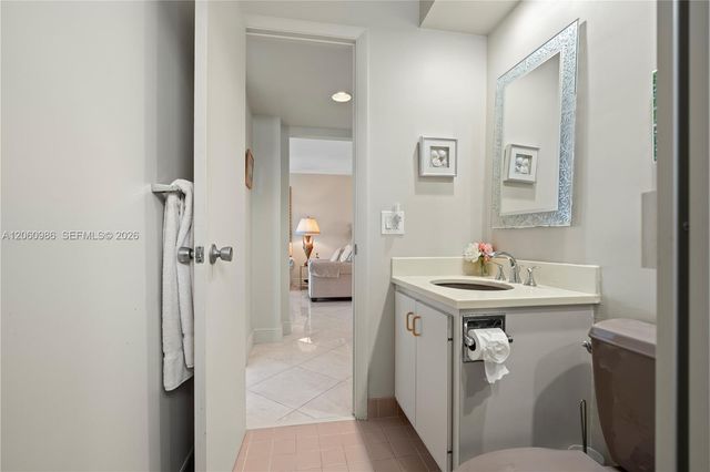 6000 N Ocean Blvd 11C, Lauderdale By The Sea, FL 33308