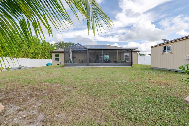 2626 SW Monterrey Lane, Port St Lucie, FL 34953