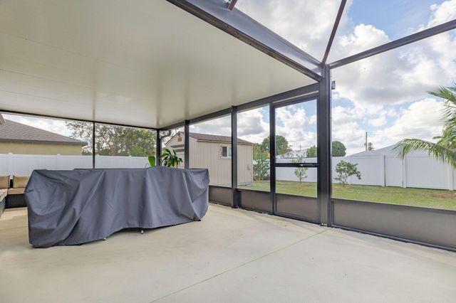 2626 SW Monterrey Lane, Port St Lucie, FL 34953