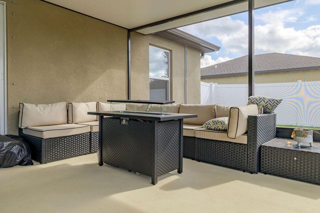 2626 SW Monterrey Lane, Port St Lucie, FL 34953