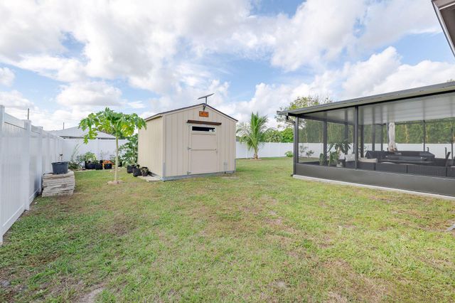 2626 SW Monterrey Lane, Port St Lucie, FL 34953