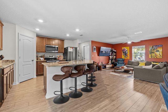 2626 SW Monterrey Lane, Port St Lucie, FL 34953