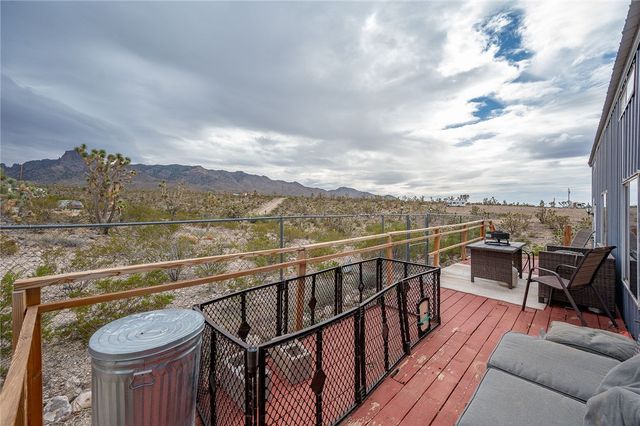 17177 N Mariposa Drive, Dolan Springs, AZ 86441