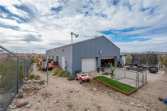 17177 N Mariposa Drive, Dolan Springs, AZ 86441