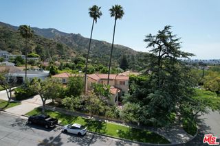 1861 W Mountain Street, Glendale, CA 91201