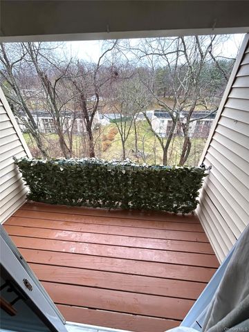 634 Fox Run Lane, Carmel, NY 10512