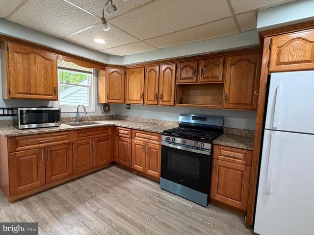 9131 BUSTLETON AVE, Philadelphia, PA 19115
