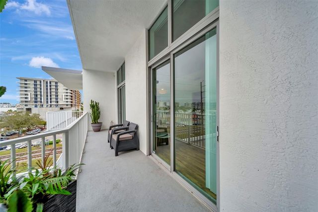 2100 Van Buren St 508, Hollywood, FL 33020
