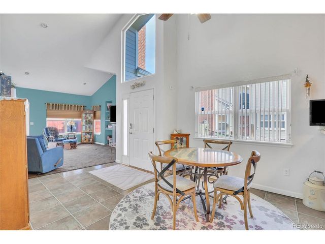15555 E 40th Ave 7, Denver, CO 80239