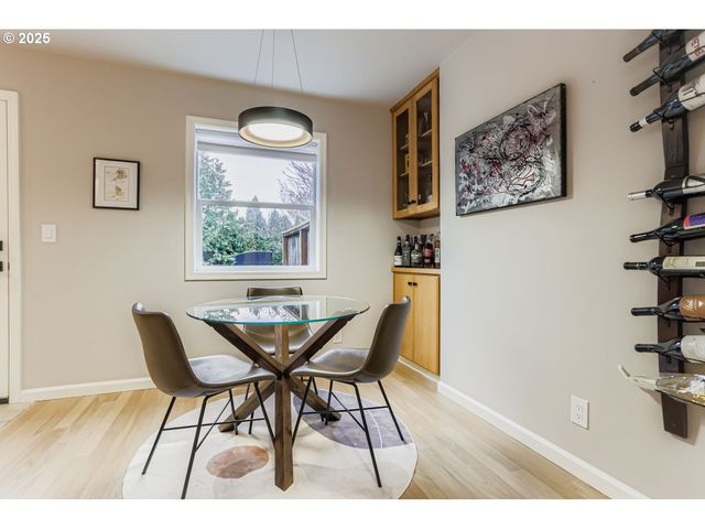 1928 Se SHERRETT St, Portland, OR 97202