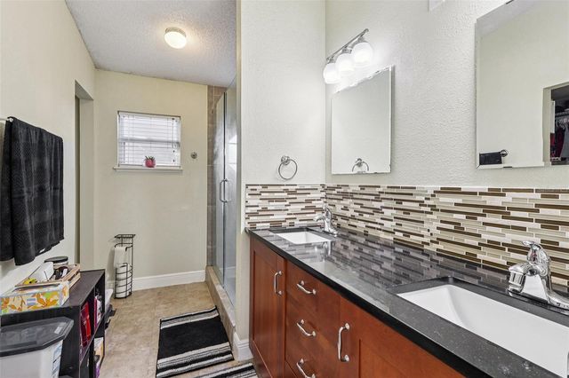 111 ELGIN BOULEVARD, Davenport, FL 33897