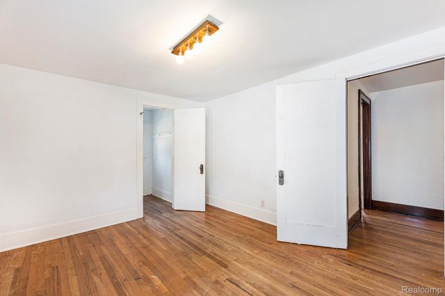 8238 Clinton River Road, Sterling Heights, MI 48314