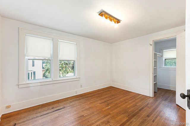 8238 Clinton River Road, Sterling Heights, MI 48314